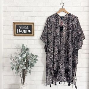 CYNTHIA ROWLEY Black Paisley Kimono with Tassels